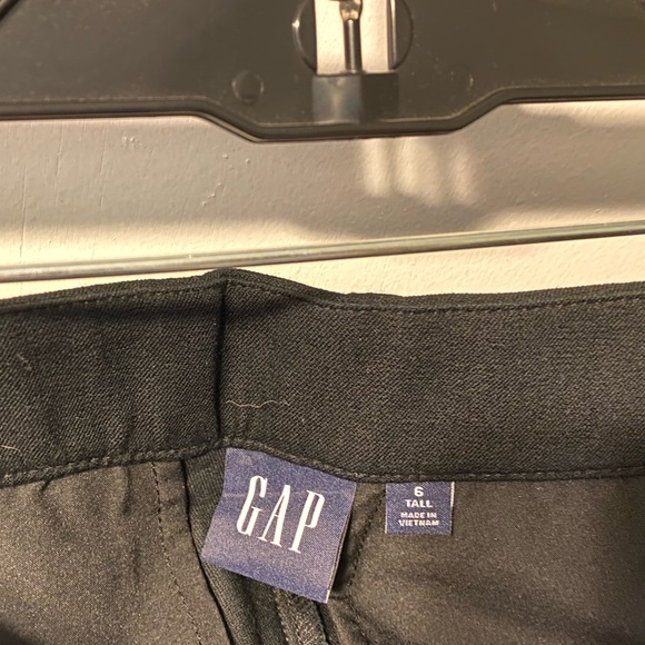 Women’s Gap high rise flare dress pants - Picture 2 of 4